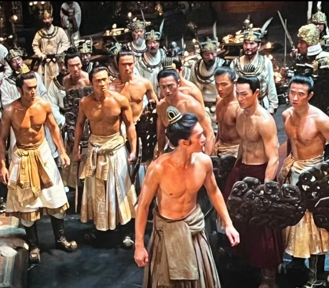 封神2陈牧驰的大胸肌变成这样子了！！